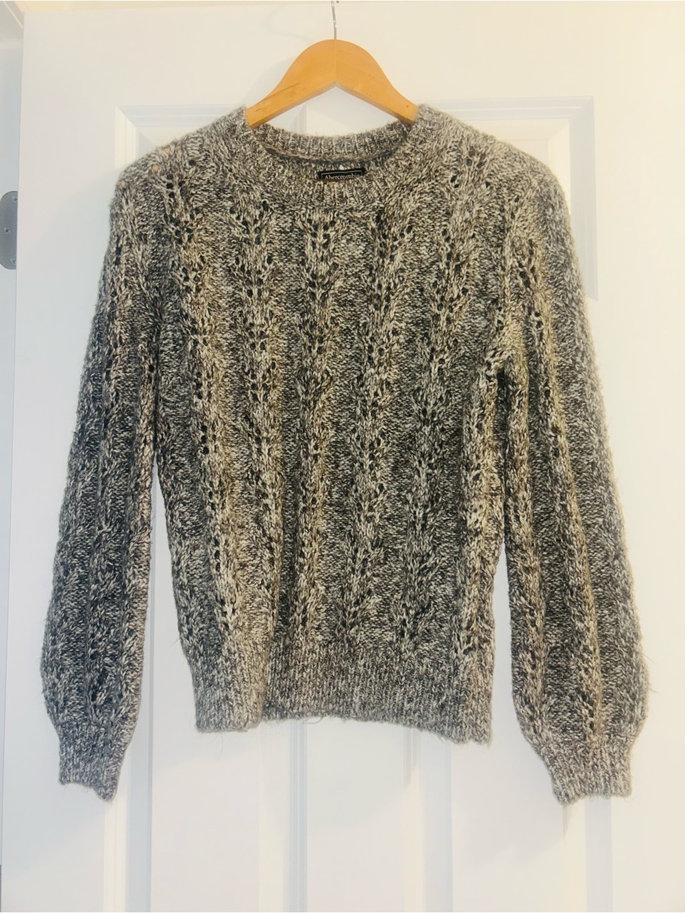 NWT Abercrombie & Fitch Marled Gray Cable Crewneck Sweater Crewneck